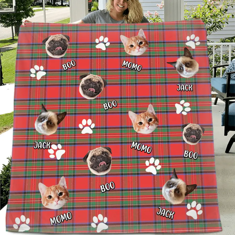 Personalized Pet Photo Fleece Throw Blanket/Quilt - Up to 3 Photos  - Christmas Gift Idea for Dog/Cat/Pet Lovers